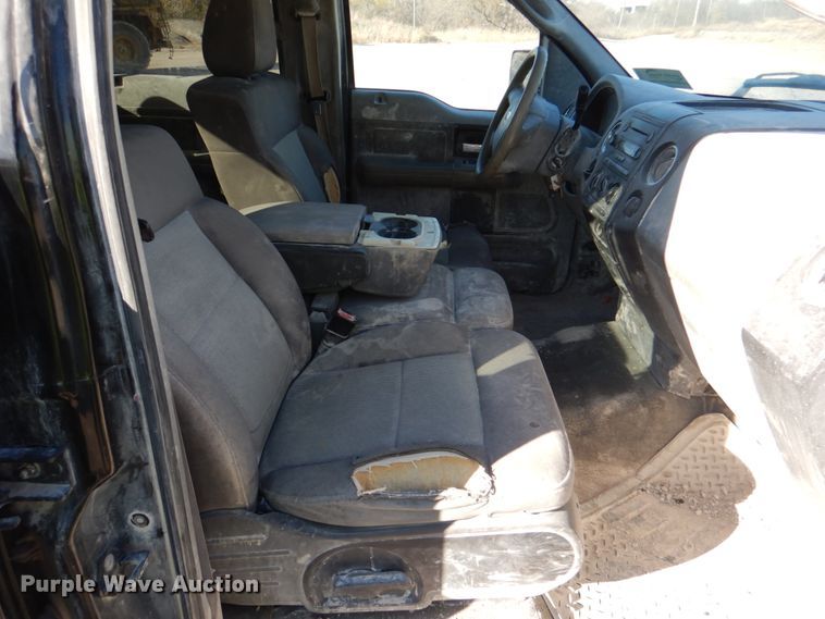 image for item DJ2284 2006 Ford F150 XLT  SuperCrew pickup truck