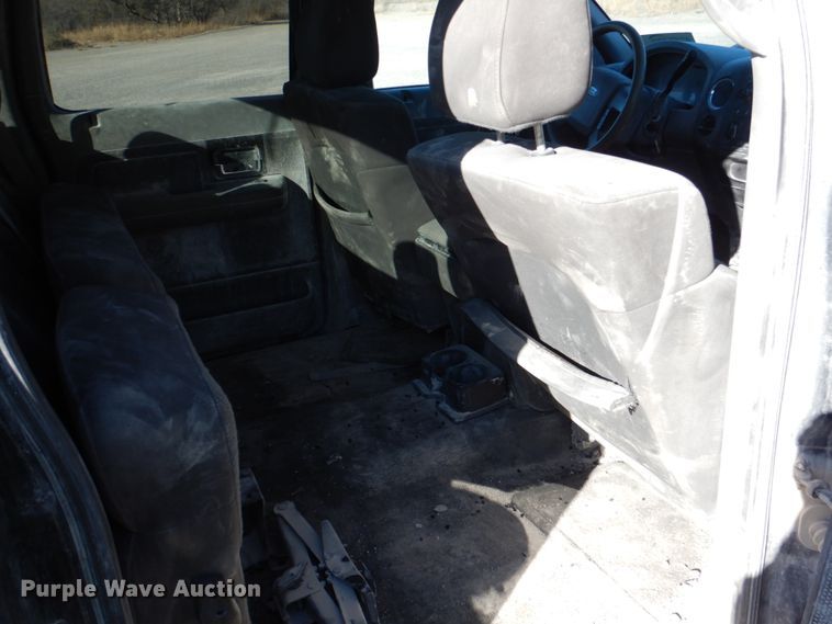 image for item DJ2284 2006 Ford F150 XLT  SuperCrew pickup truck