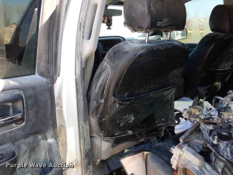 image for item DJ2288 2015 Chevrolet Silverado 2500HD  Crew Cab pickup truck