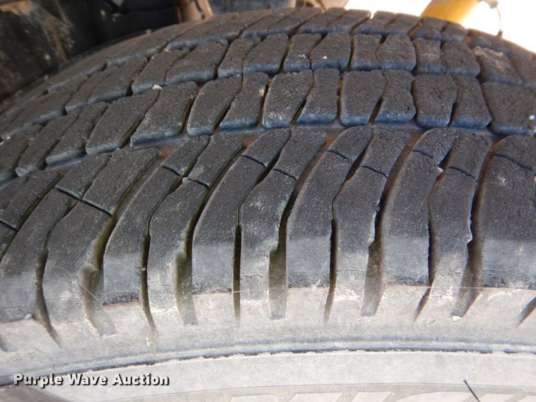 image for item DJ2288 2015 Chevrolet Silverado 2500HD  Crew Cab pickup truck