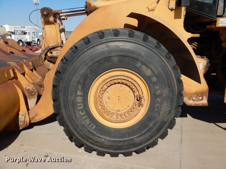 image for item DJ2290 1999 Caterpillar 980G  wheel loader