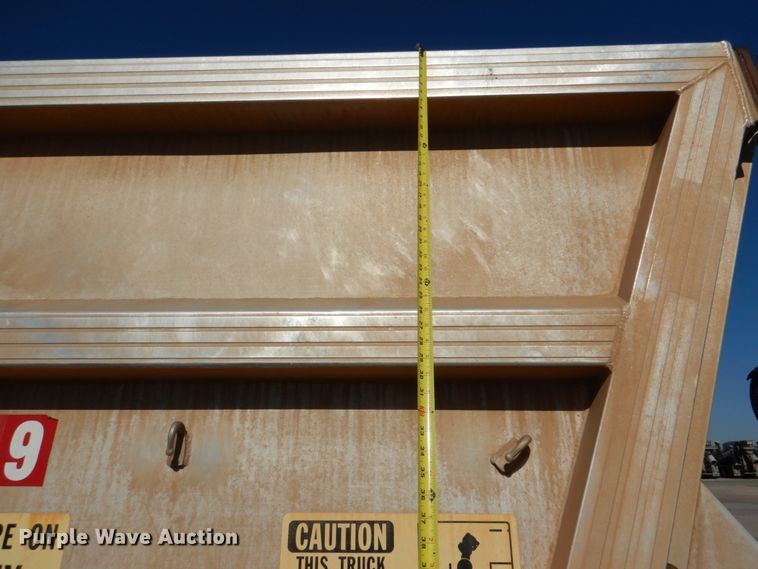 image for item DJ2293 1995 Vantage SV-96 end dump trailer