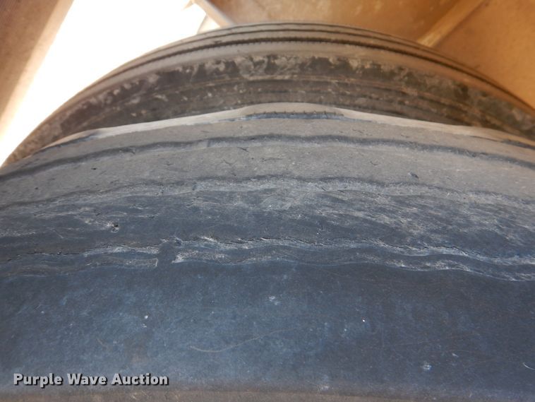 image for item DJ2293 1995 Vantage SV-96 end dump trailer