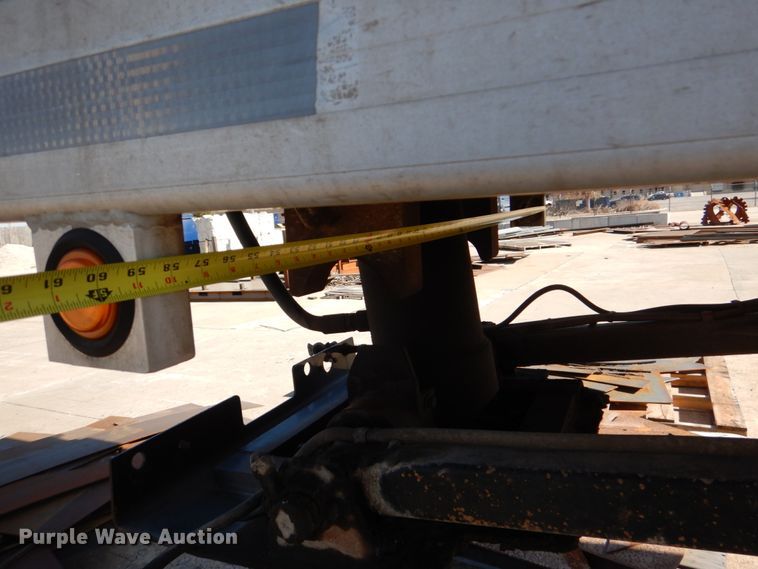 image for item DJ2294 1994 Vantage SV-96 end dump trailer