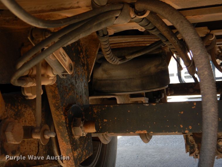 image for item DJ2294 1994 Vantage SV-96 end dump trailer