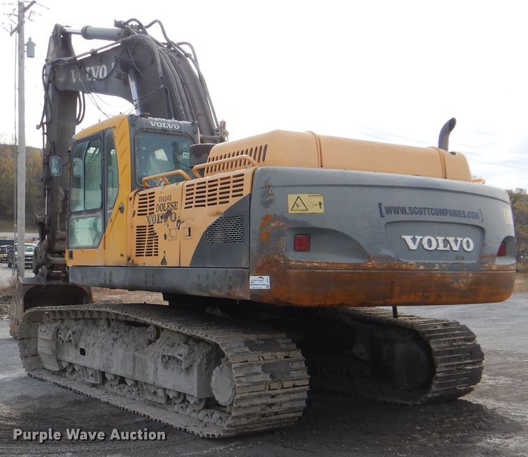 image for item DJ8511 2007 Volvo EC330B LC  excavator