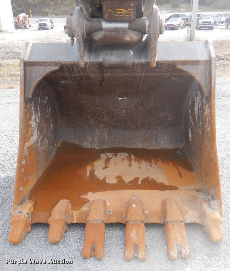 image for item DJ8511 2007 Volvo EC330B LC  excavator