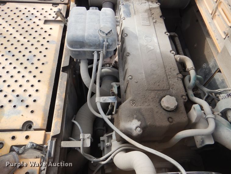 image for item DJ8511 2007 Volvo EC330B LC  excavator