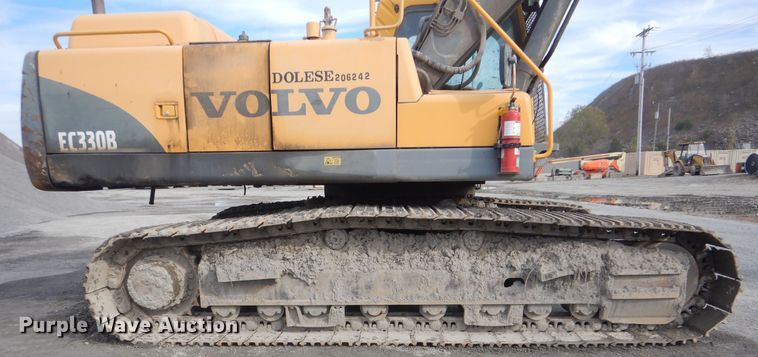 image for item DJ8511 2007 Volvo EC330B LC  excavator