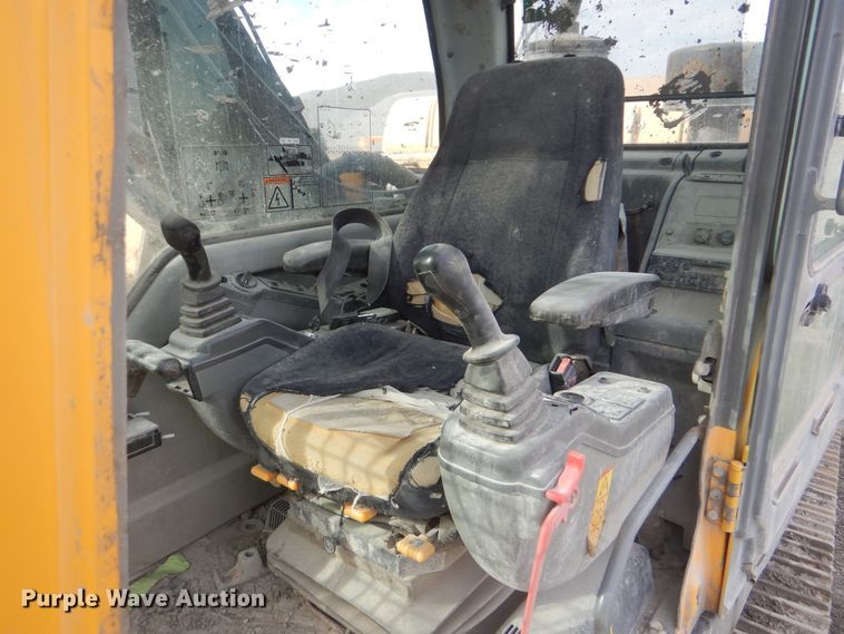 image for item DJ8511 2007 Volvo EC330B LC  excavator