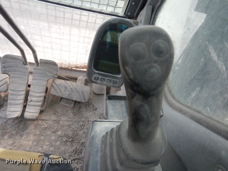 image for item DJ8511 2007 Volvo EC330B LC  excavator