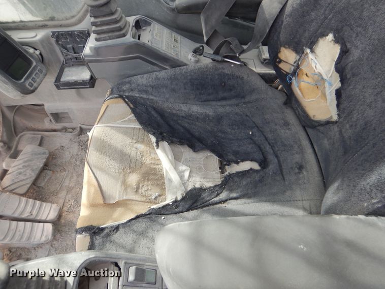 image for item DJ8511 2007 Volvo EC330B LC  excavator