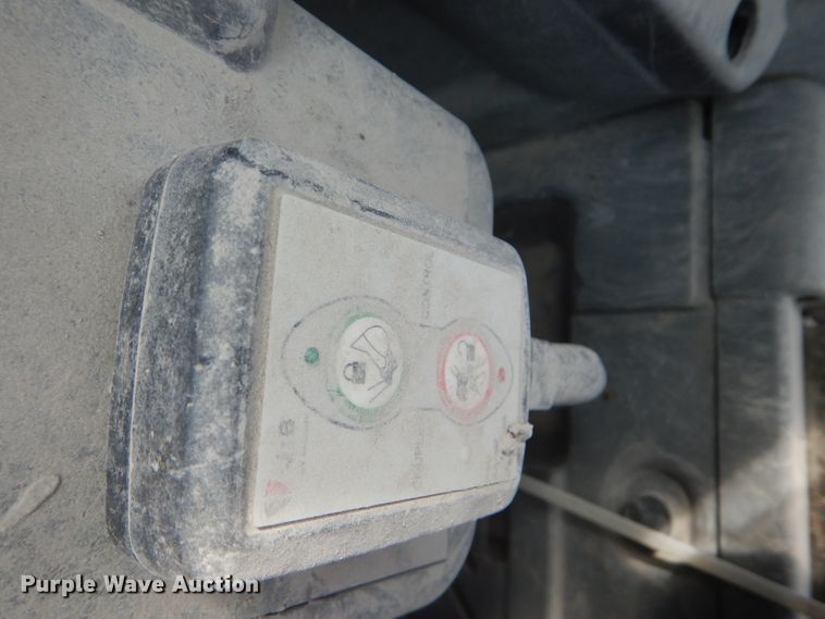 image for item DJ8511 2007 Volvo EC330B LC  excavator