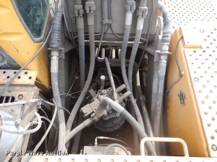 image for item DJ8511 2007 Volvo EC330B LC  excavator