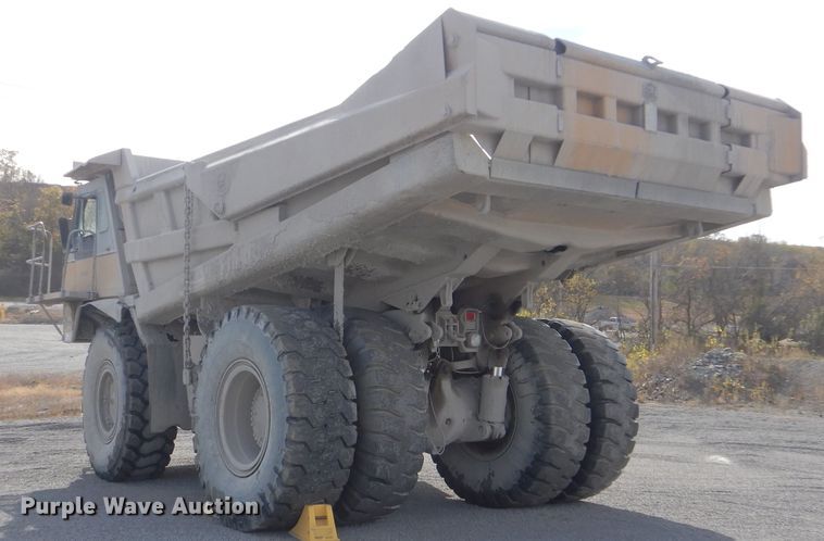 image for item DJ8512 2000 Caterpillar 773D  haul truck