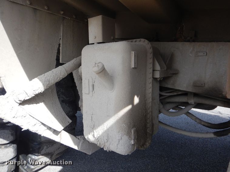 image for item DJ8512 2000 Caterpillar 773D  haul truck