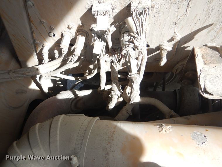 image for item DJ8512 2000 Caterpillar 773D  haul truck