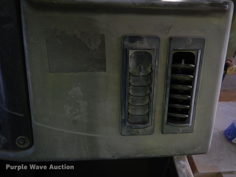 image for item DJ8512 2000 Caterpillar 773D  haul truck