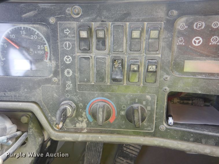 image for item DJ8512 2000 Caterpillar 773D  haul truck