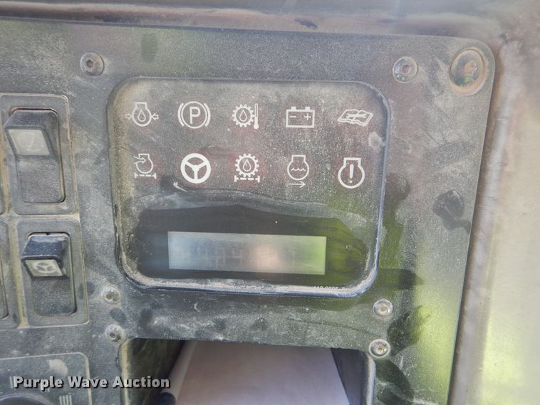 image for item DJ8512 2000 Caterpillar 773D  haul truck