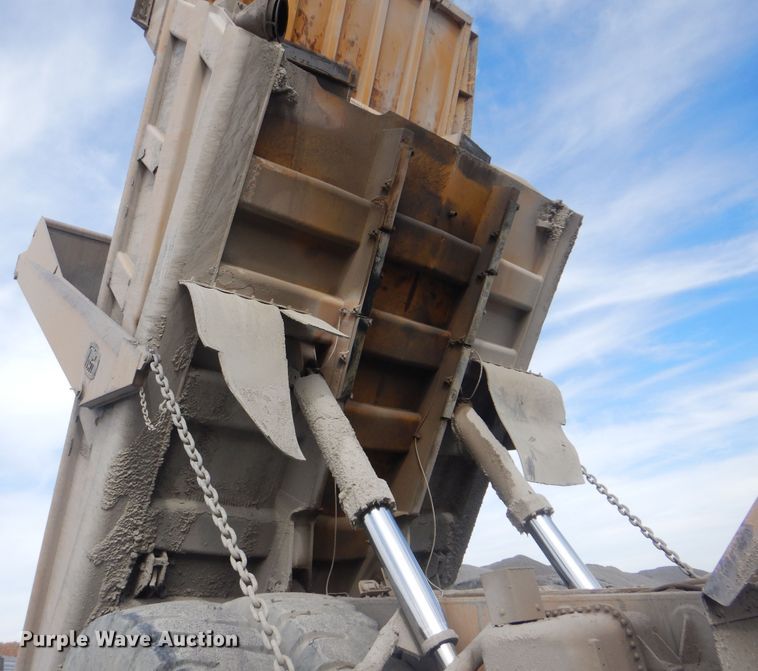 image for item DJ8512 2000 Caterpillar 773D  haul truck