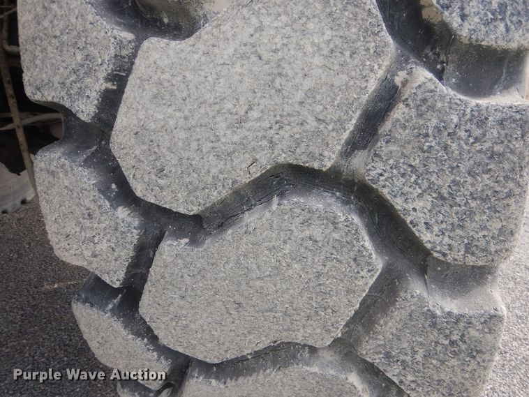 image for item DJ8512 2000 Caterpillar 773D  haul truck