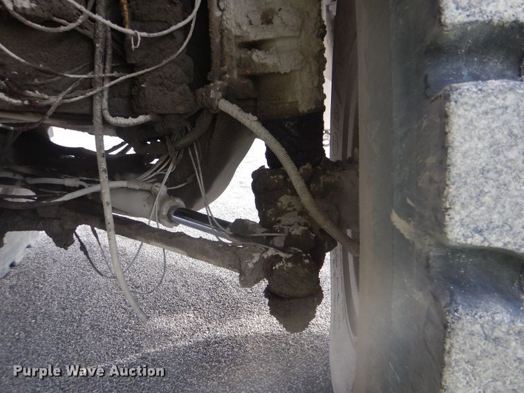 image for item DJ8512 2000 Caterpillar 773D  haul truck