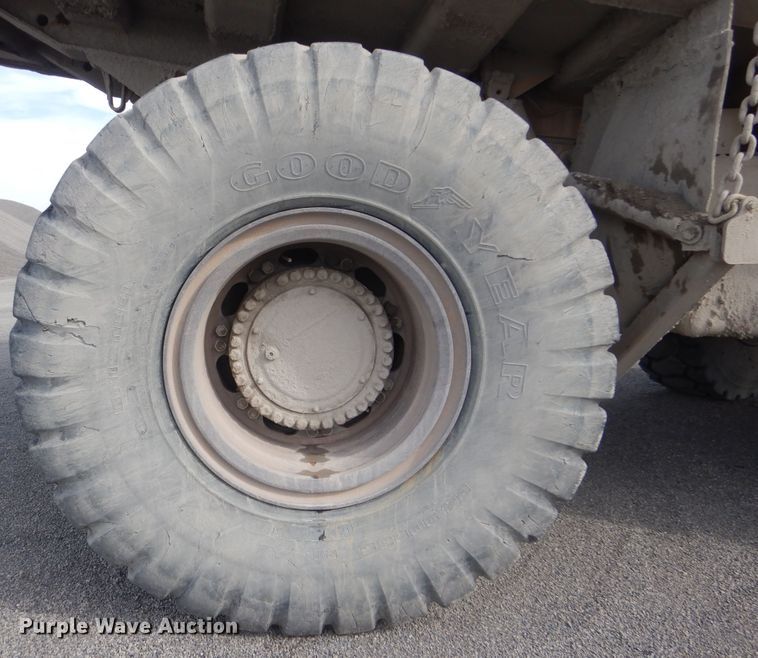 image for item DJ8512 2000 Caterpillar 773D  haul truck