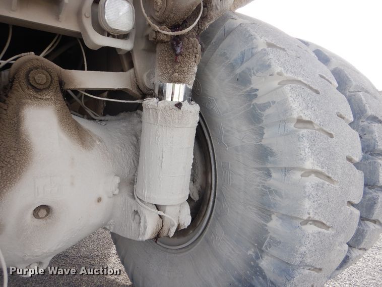 image for item DJ8512 2000 Caterpillar 773D  haul truck