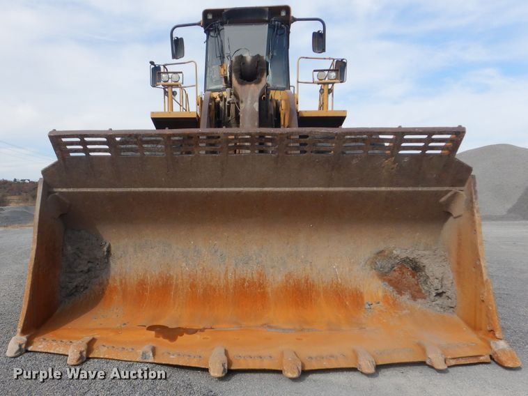 image for item DJ8513 2004 Caterpillar 990  wheel loader