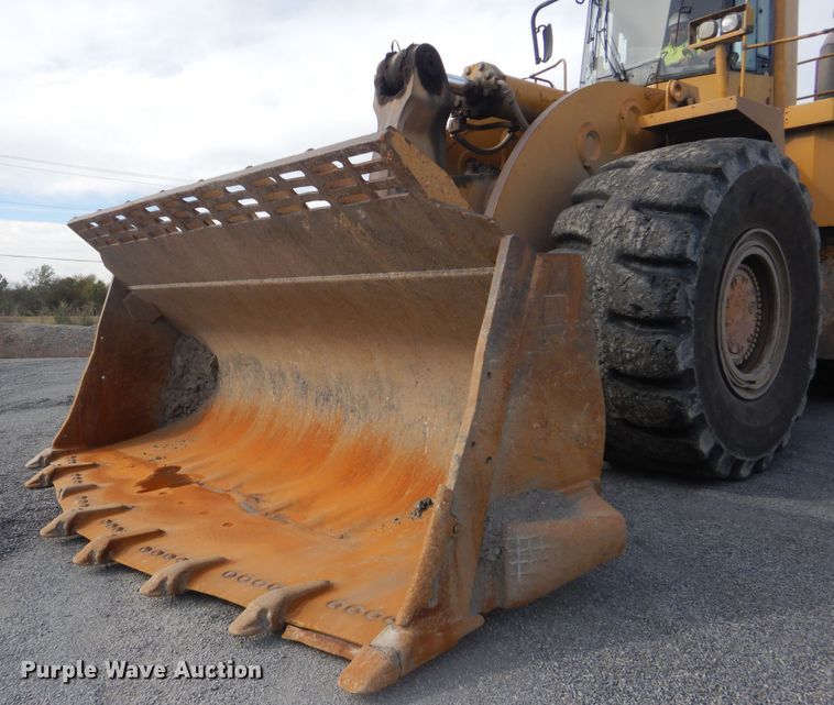 image for item DJ8513 2004 Caterpillar 990  wheel loader