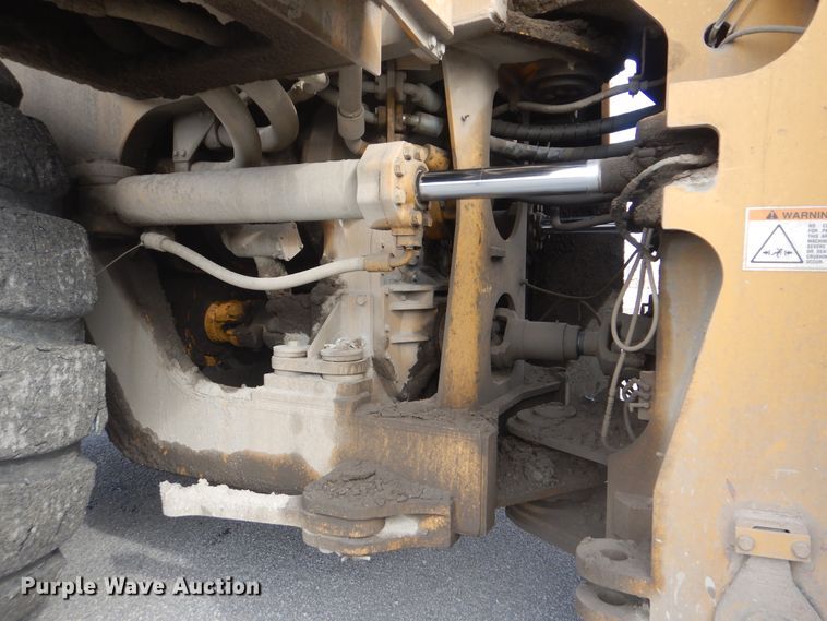 image for item DJ8513 2004 Caterpillar 990  wheel loader