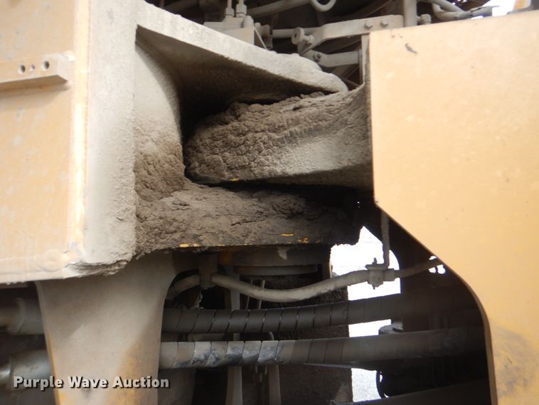 image for item DJ8513 2004 Caterpillar 990  wheel loader