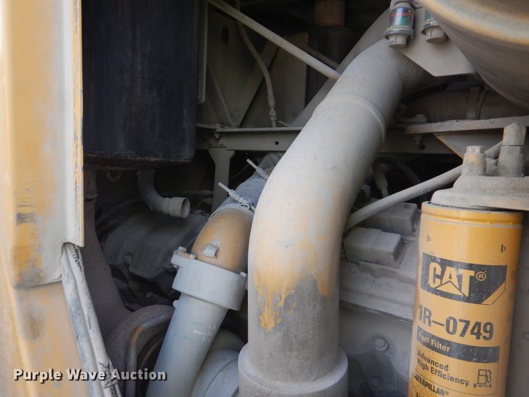 image for item DJ8513 2004 Caterpillar 990  wheel loader