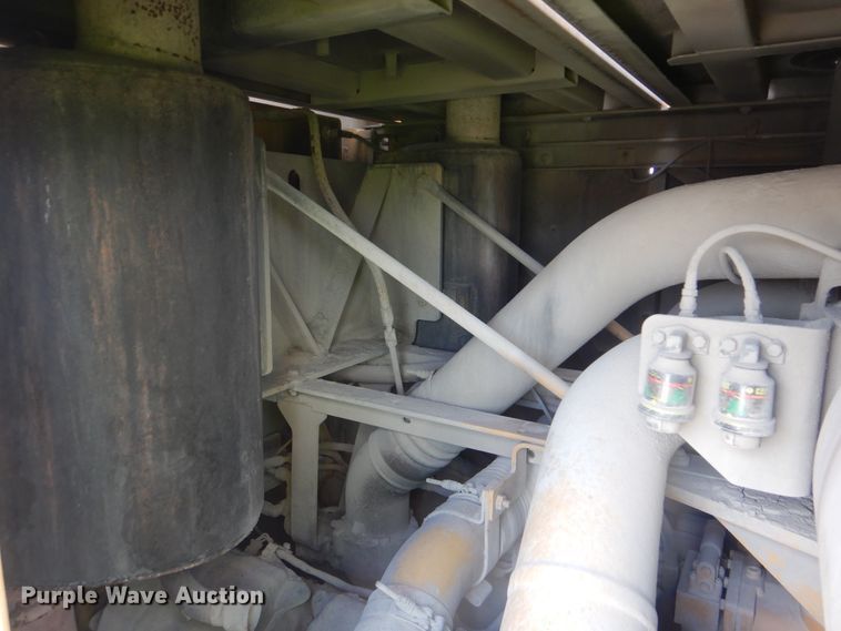 image for item DJ8513 2004 Caterpillar 990  wheel loader