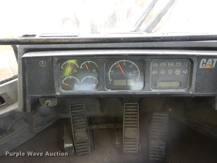 image for item DJ8513 2004 Caterpillar 990  wheel loader