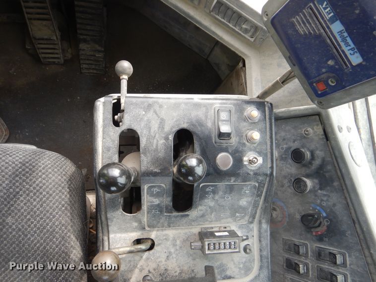 image for item DJ8513 2004 Caterpillar 990  wheel loader