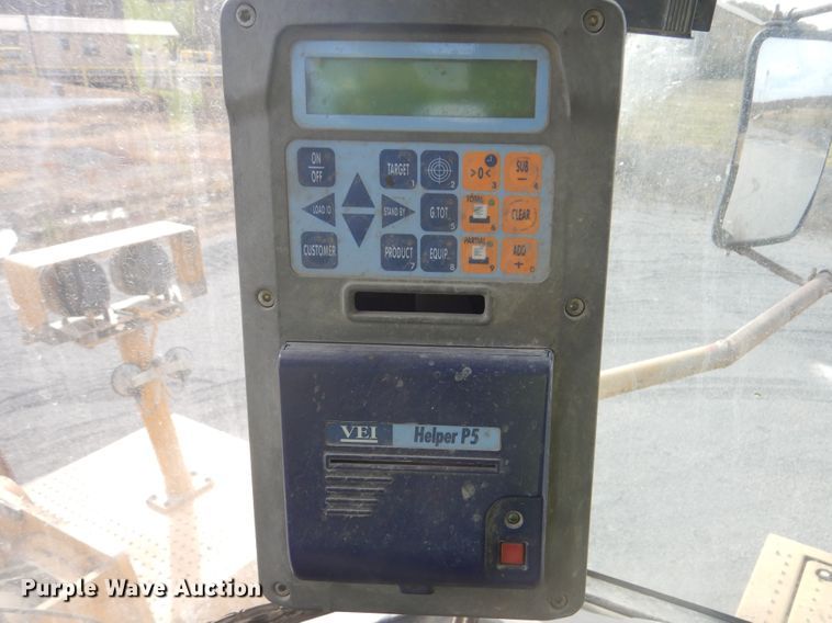 image for item DJ8513 2004 Caterpillar 990  wheel loader