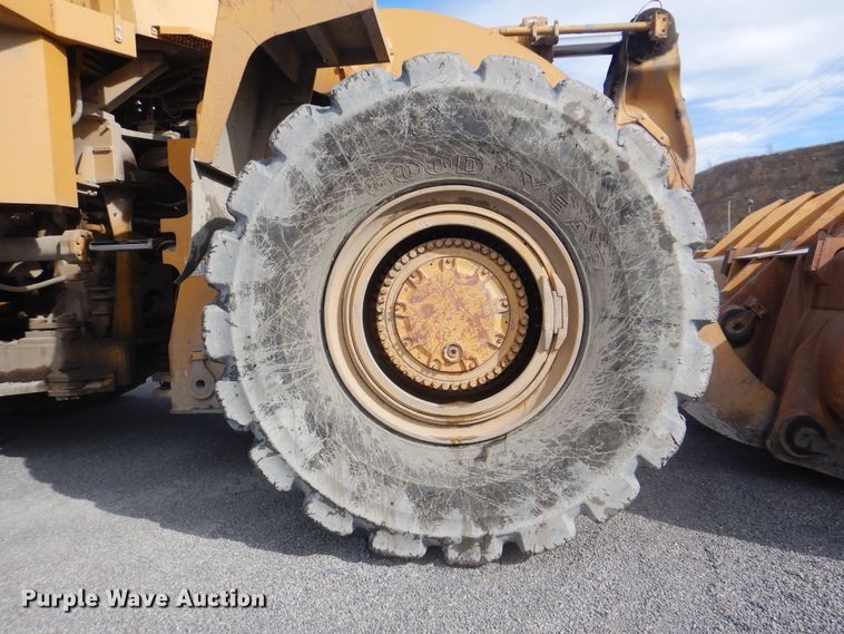 image for item DJ8513 2004 Caterpillar 990  wheel loader