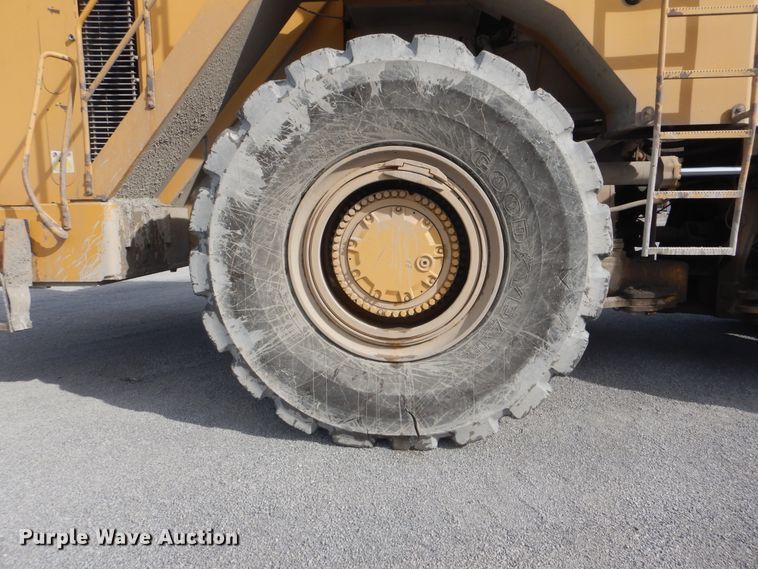image for item DJ8513 2004 Caterpillar 990  wheel loader
