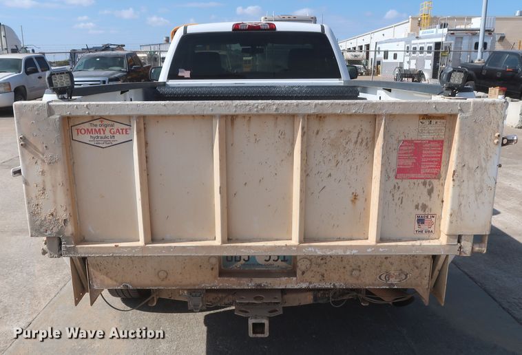 image for item HW9058 2015 Chevrolet Silverado 2500HD  pickup truck