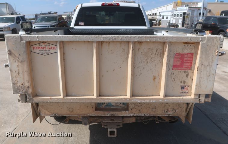 image for item HW9058 2015 Chevrolet Silverado 2500HD  pickup truck