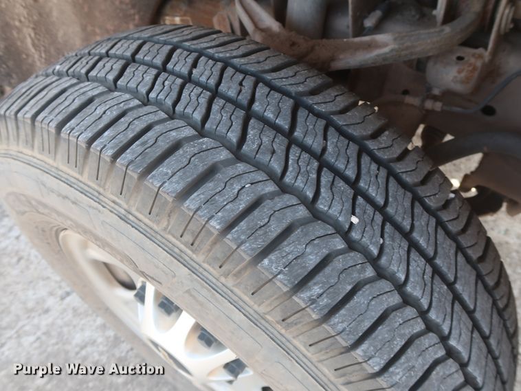 image for item HW9058 2015 Chevrolet Silverado 2500HD  pickup truck