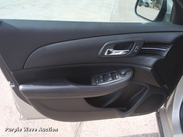 image for item HW9059 2015 Chevrolet Malibu LT