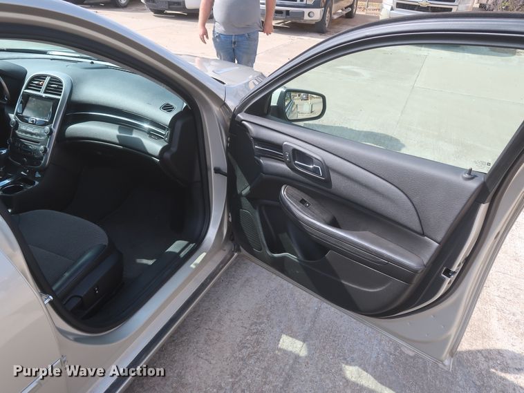 image for item HW9059 2015 Chevrolet Malibu LT