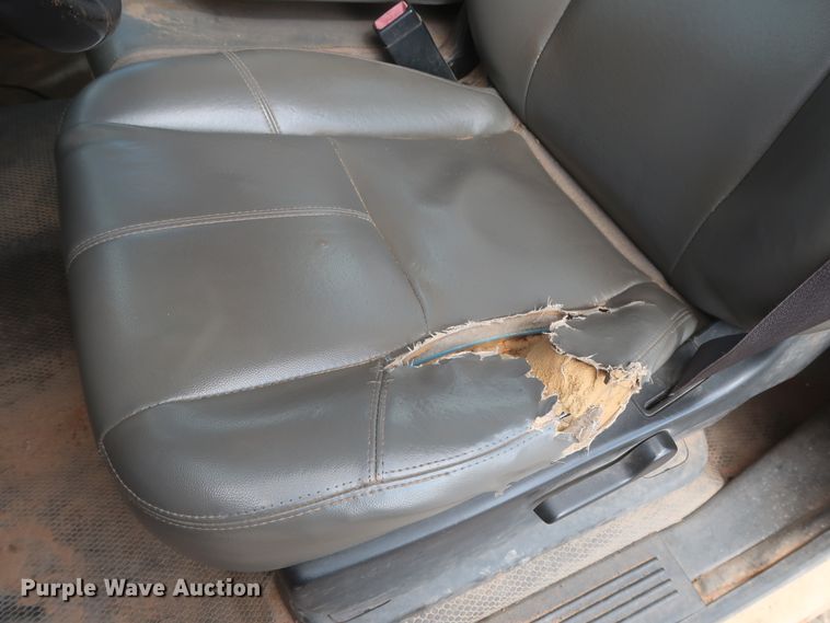 image for item HW9060 2010 Chevrolet Silverado 2500HD  pickup truck