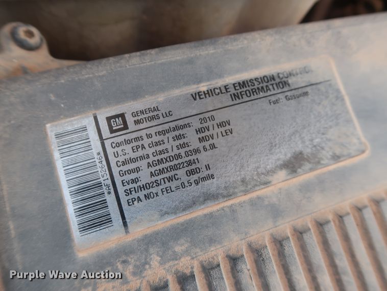 image for item HW9060 2010 Chevrolet Silverado 2500HD  pickup truck