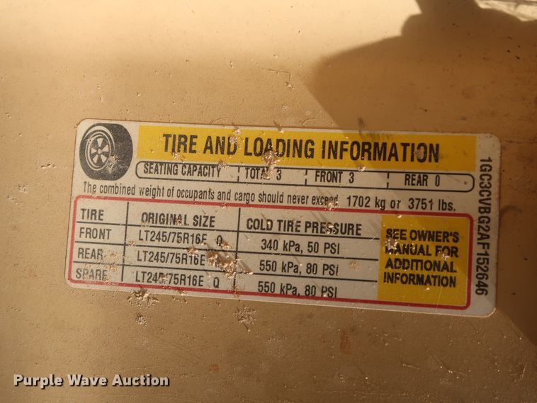 image for item HW9060 2010 Chevrolet Silverado 2500HD  pickup truck