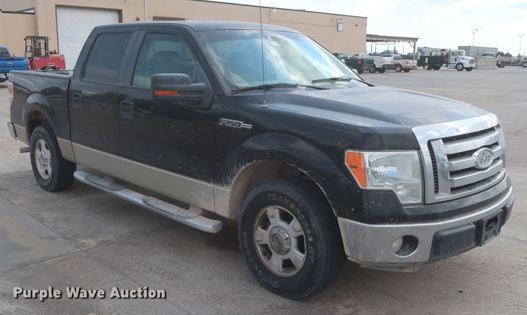image for item HW9061 2009 Ford F150 XLT  SuperCrew pickup truck