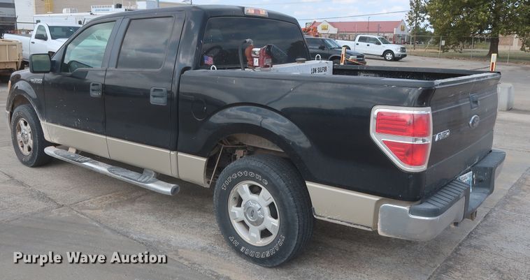 image for item HW9061 2009 Ford F150 XLT  SuperCrew pickup truck